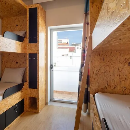 Dart Boutique Albergue